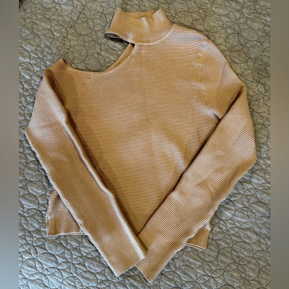 Abercrombie & Fitch Mock Neck Cold Shoulder Sweater Size XS